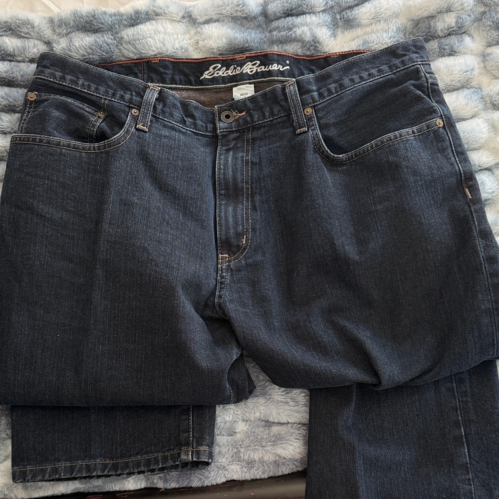 Eddie Bauer Men's Deep Indigo Relaxed Jeans